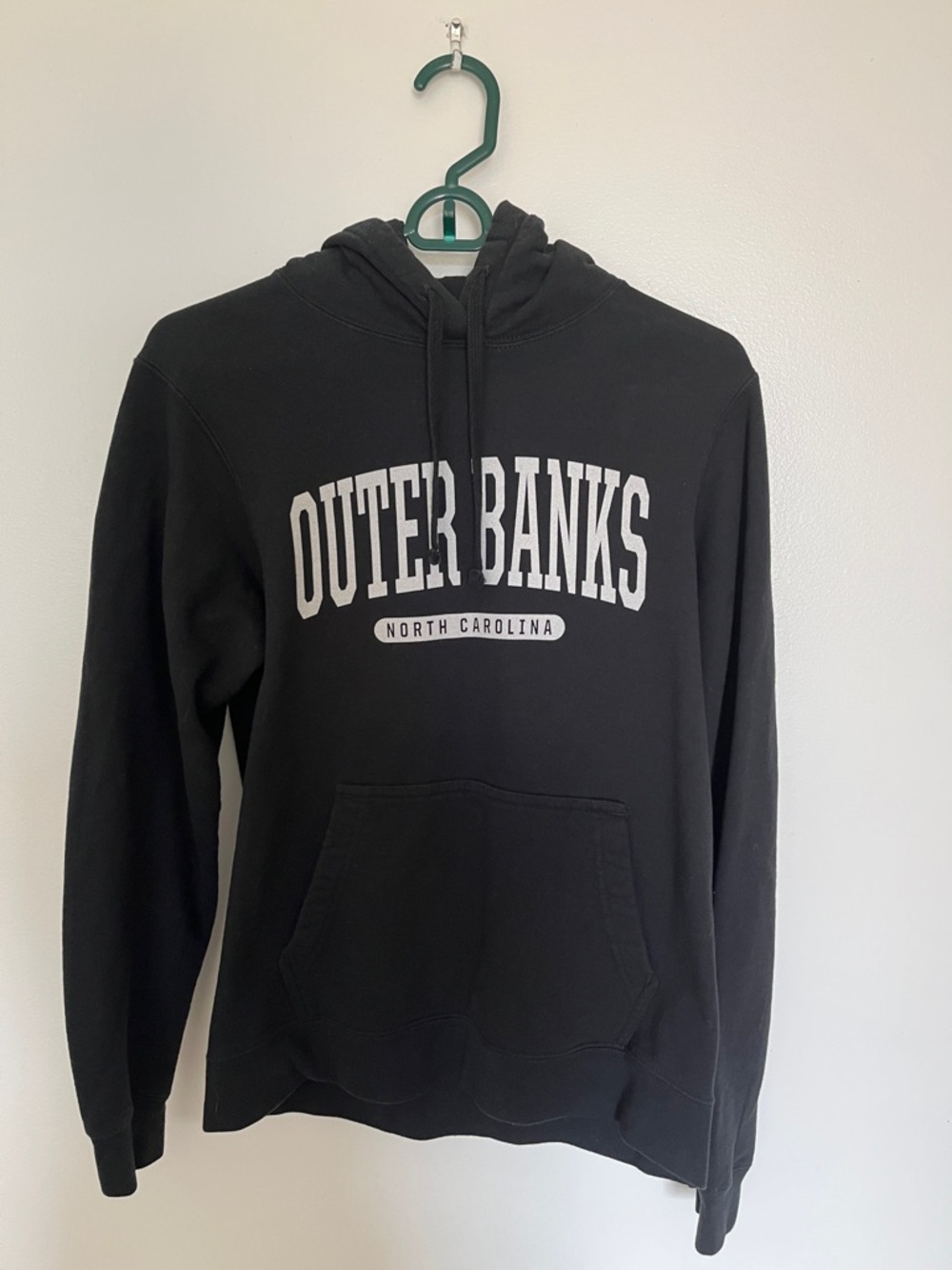 Outer Banks North Carolina Black Hoodie Small